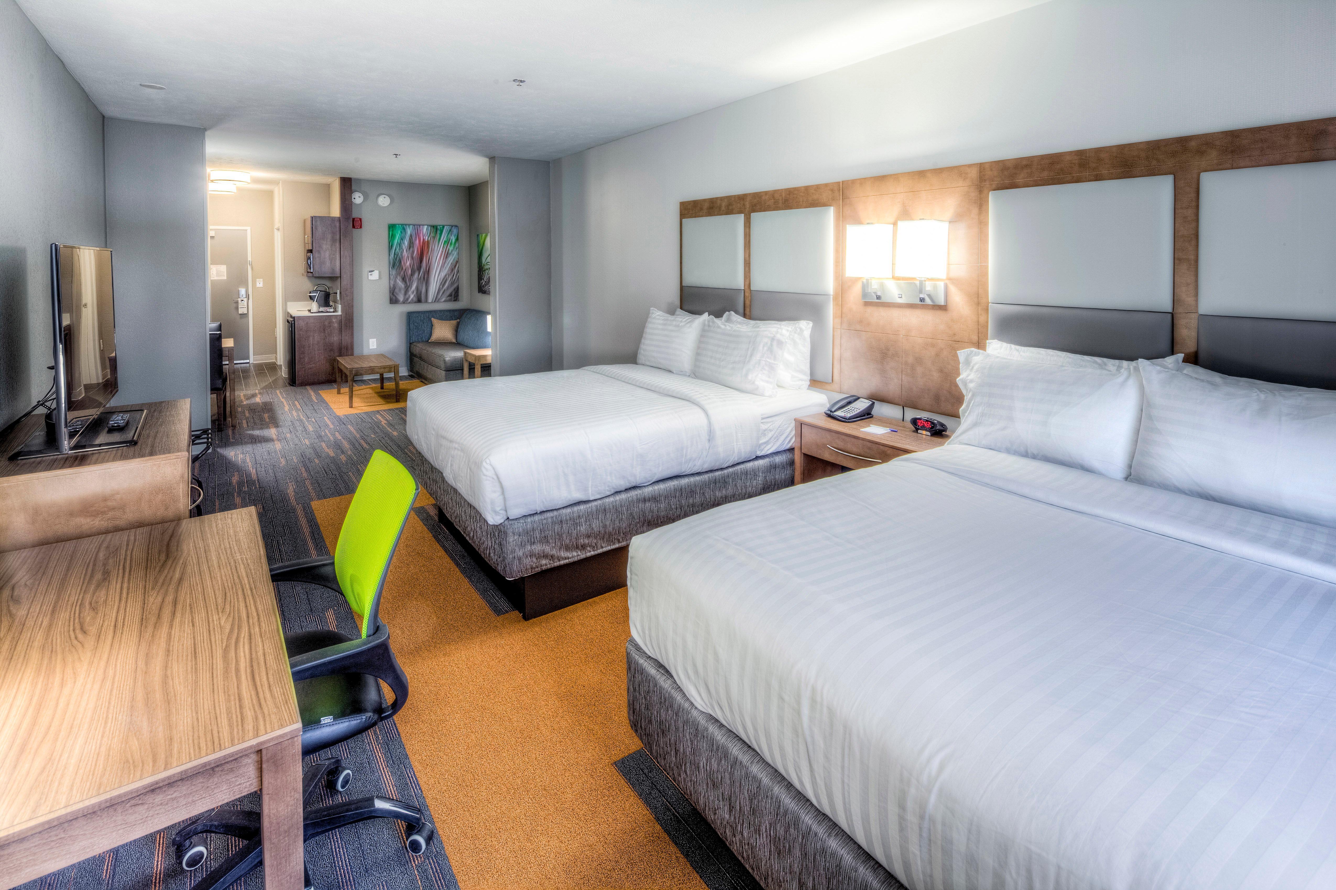 Holiday Inn Express & Suites Cleveland/Westlake By Ihg Eksteriør bilde