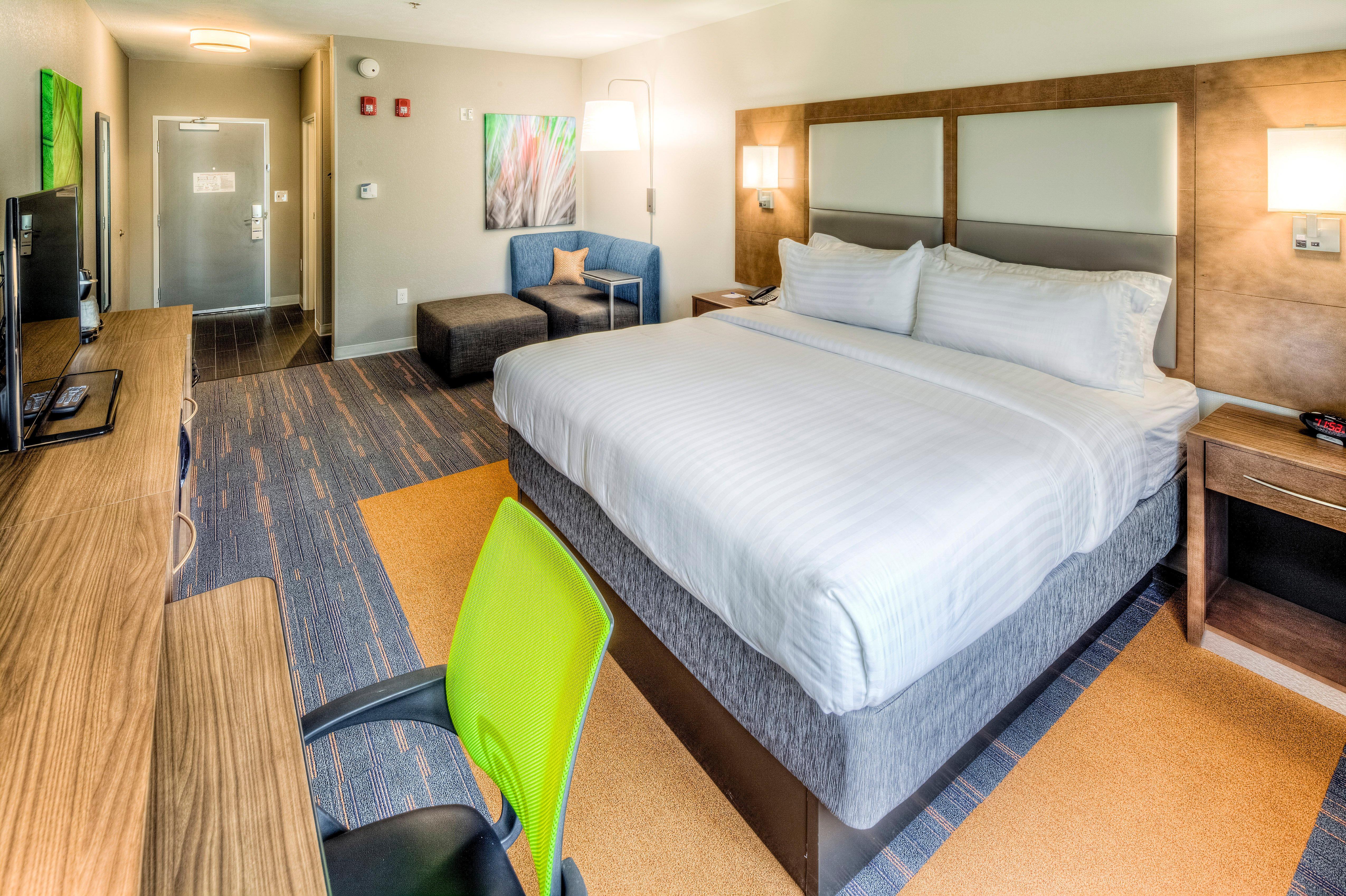 Holiday Inn Express & Suites Cleveland/Westlake By Ihg Eksteriør bilde