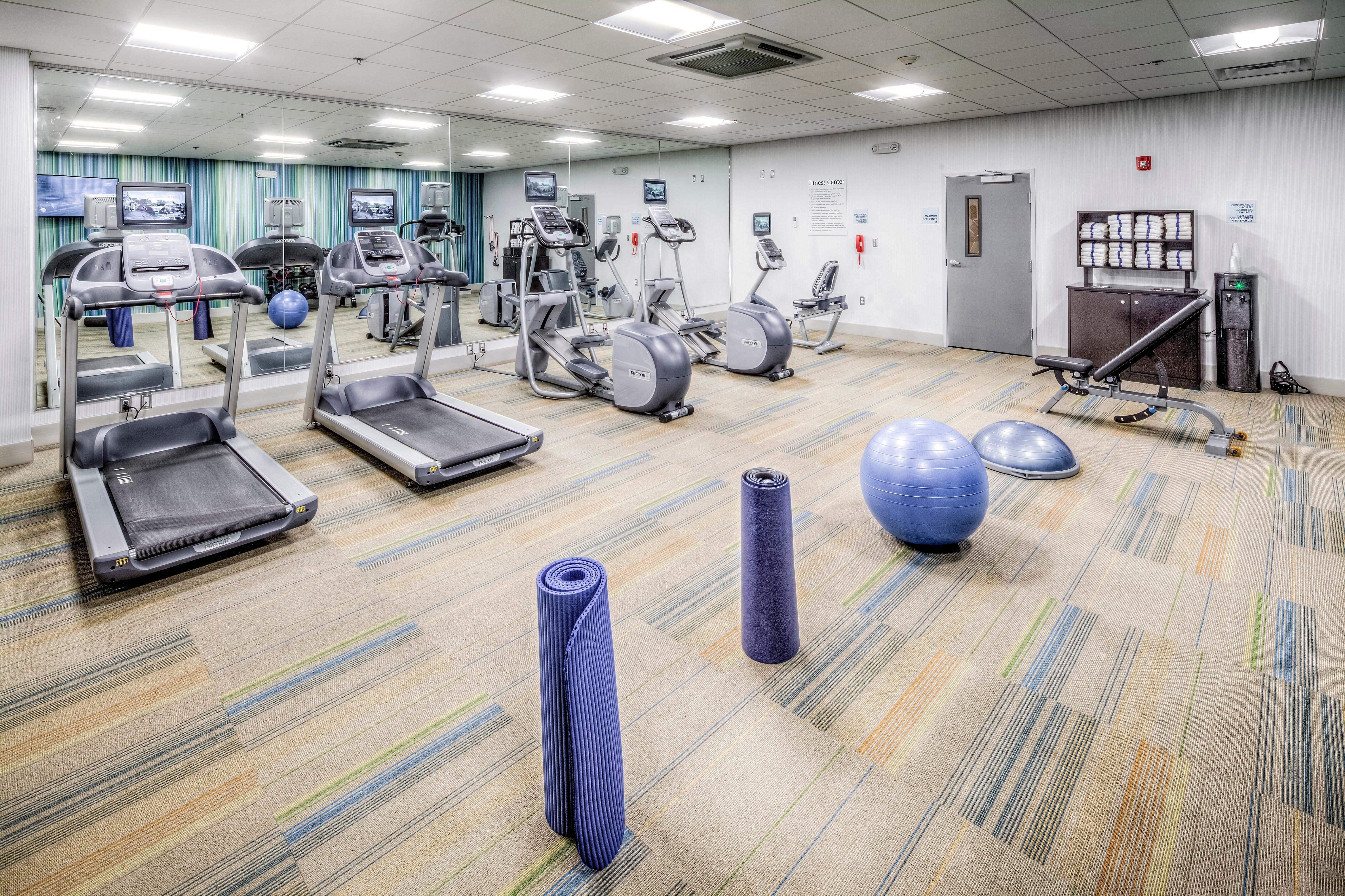 Holiday Inn Express & Suites Cleveland/Westlake By Ihg Eksteriør bilde