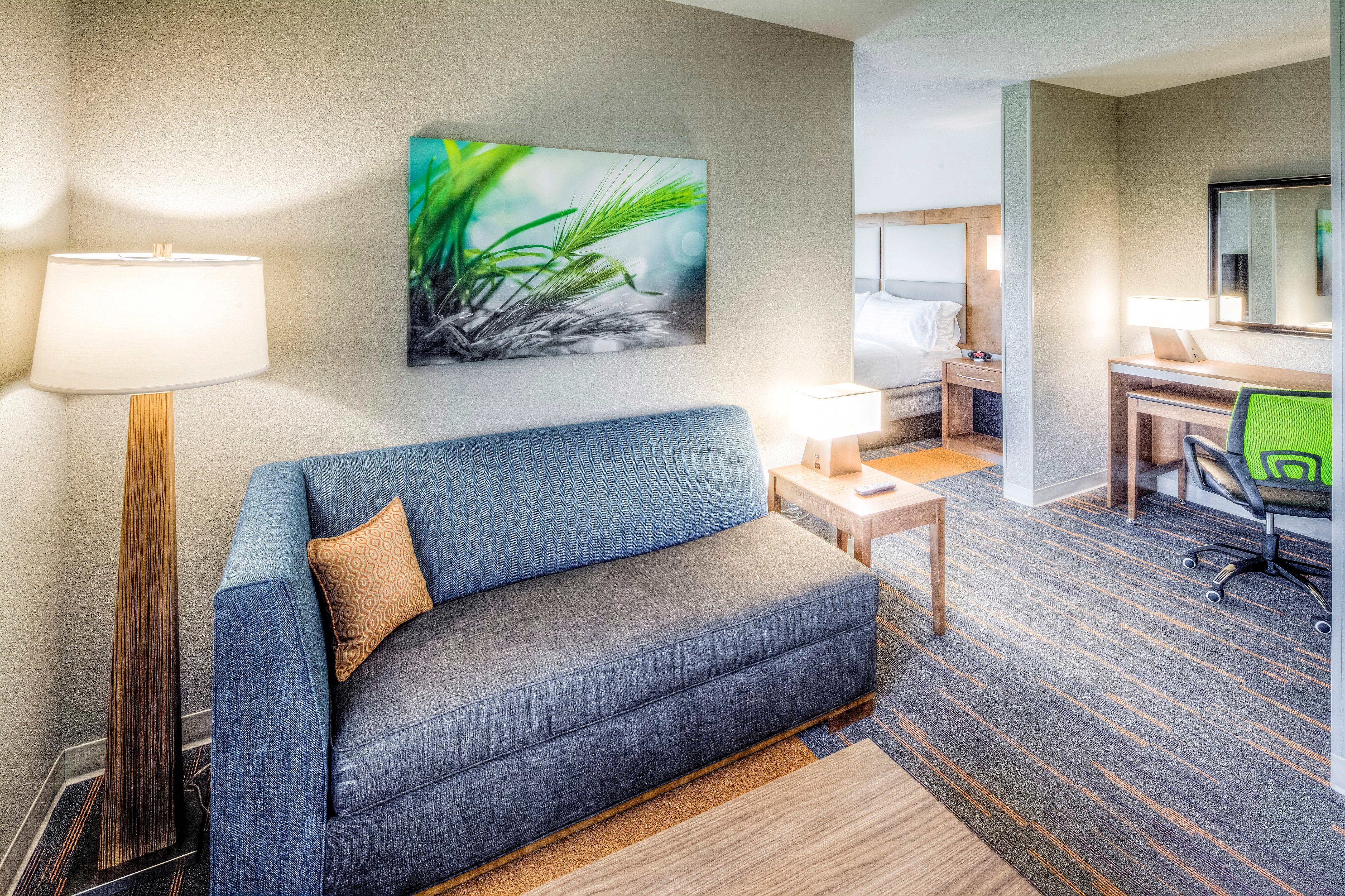 Holiday Inn Express & Suites Cleveland/Westlake By Ihg Eksteriør bilde