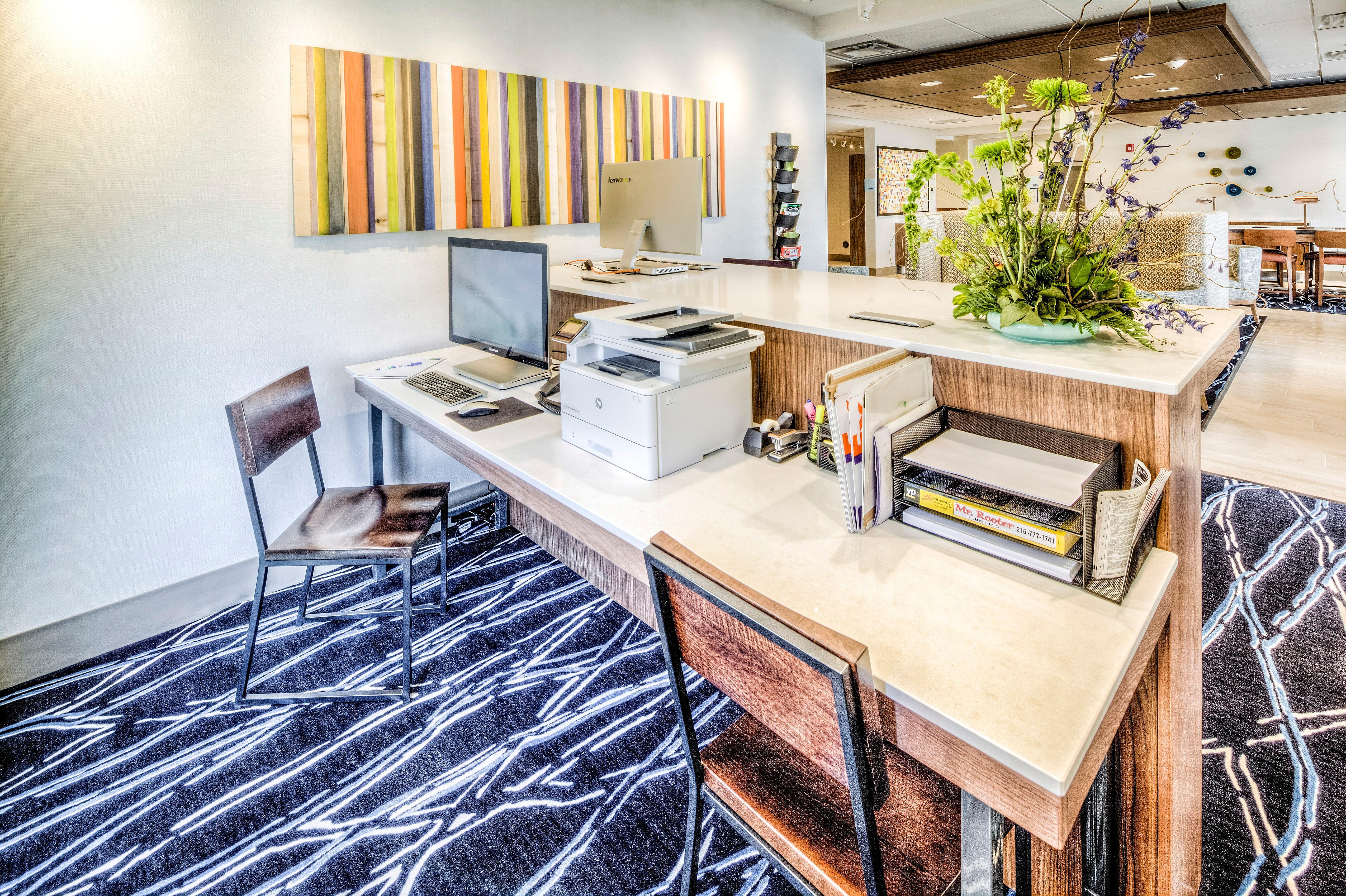 Holiday Inn Express & Suites Cleveland/Westlake By Ihg Eksteriør bilde